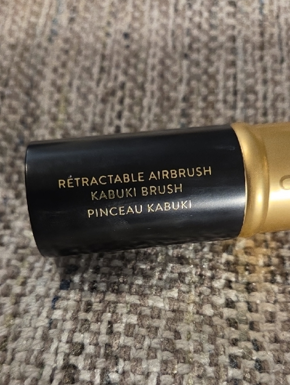 Laura Geller Kabuki Brush - Picture 2 of 4